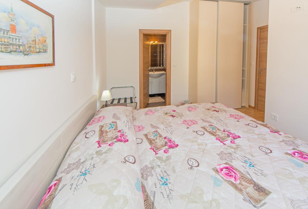 פודסטראנה Apartments Max&Leon מראה חיצוני תמונה